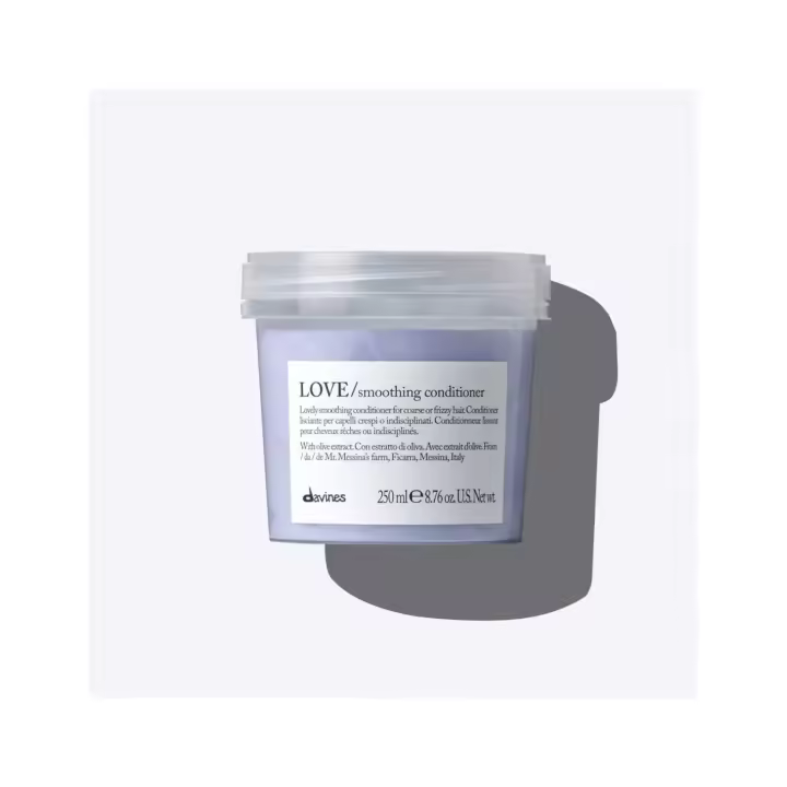 Davines Love Smoothing Conditioner | Acondicionador disciplinante para cabellos encrespados y rebeldes - 1