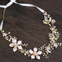Diadema De Boda Elegante Tiara Con Perlas Y Flores Joyería Para El Cabello De Novia Metálica Dorada Hecha a Mano Accesorios De Cabello Para Mujeres - details 5