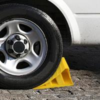 Bloqueadores De Ruedas Antideslizantes Para Coches Estacionamiento Portátil Para RVs Camiones Bloques De Rueda Previene El Desplazamiento - details 2