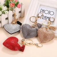 Llavero De Corazón Con Rhinestone Y Cristales Para Mujer Llavero De Dedo Con Correa De Cristal Para Bolso Y Cartera Regalo Decorativo De Zinc Alloy - details 3