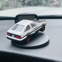 Modelo De Coche AE86 Drift Giratorio En Aleación De Zinc Adorno De Escritorio Para Regalos De Navidad Y Vacaciones - details 1