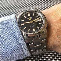 reloj automático hombre Seiko 5 SNKK17J1 38mm Hecho en Japón dial negro  correa de acero calibre 7S26 - details 3