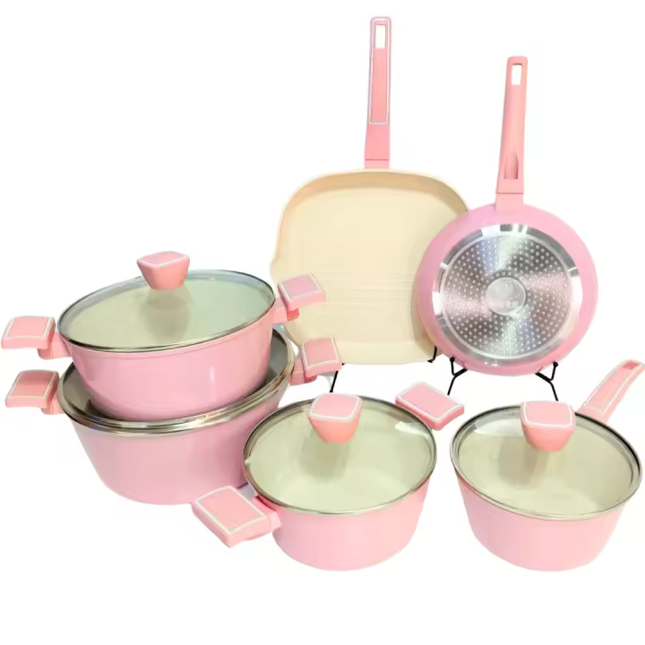Royal swiss Batería de Cocina Rosa de 10 Piezas en Aluminio Forjado – Antiadherente, Apta para Inducción - cacerola de 20/24/28cm con tapa - sartén grill 28 cm - sartén 24 cm - 1 Cazo 18cm - 1