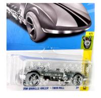Mattel - Hot Wheels - HW Braille Racer Twin Mil 2021 - Coche de metal fundido a presión con muchos detalles - Tiene un cuerpo de metal pintado y ruedas de plástico - Recomendado para mayores de 4 años - details 1