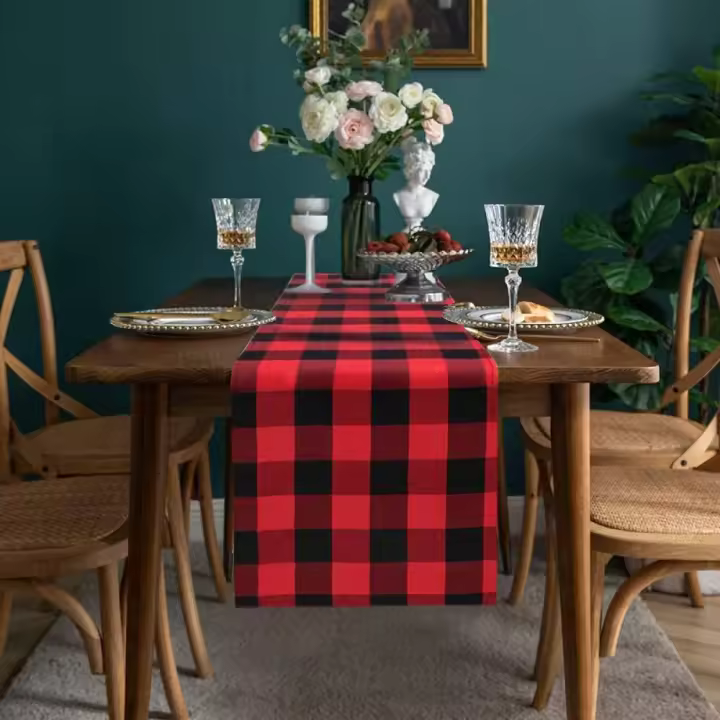 Camino de mesa con cuadros pequeños en rojo y negro de búfalo, 14 x 72 pulgadas Home Fashions Farmhouse Living Buffalo Check - 1