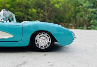 Maisto 1:24 Nueva 1957 Chevrolet Corvette Stingray Coupe Modelo De Coche De Aleación Decoración Artesanal Regalo Para Coleccionistas - details 11
