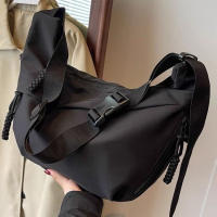 Bolso Bandolera De Lona Casual Para Mujer Y Hombre Capacidad Grande Negro Blanco Rojo Bolsa De Hombro Para Viaje Y Compras - details 5