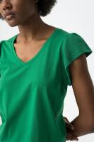 Camiseta kira verde. Camiseta de algodón con un color súper vivo y favorecedor parta esta temporada. - details 4