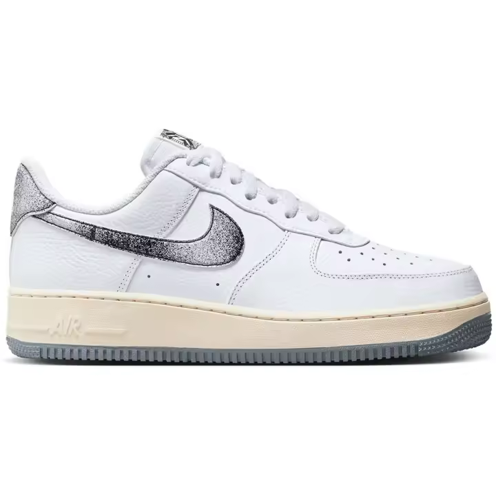 Zapatillas Nike Air Force 1 '07 Lx para hombre en color blanco - 1