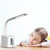 Lámpara de escritorio LED que protege los ojos, luz ambiental nocturna con puerto de carga USB y soporte para bolígrafo. - details 0
