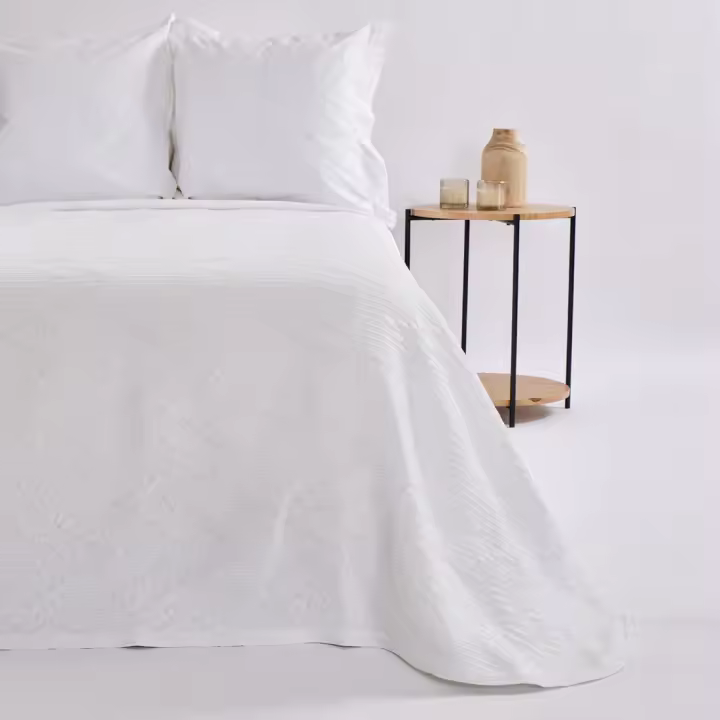 10XDIEZ Colcha jrd 1359  - Decorativas y acoges para dormitorio - 1