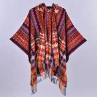 Nuevo manto con capucha de estilo étnico con aberturas a cuadros, chal de viaje con borlas tejidas y chaqueta cálida para tomar fotos - details 4
