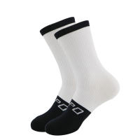 Calcetines De Deporte De Doble Color Y Patchwork Gruesos Y Suaves Para Fútbol Baloncesto Y Yoga Calcetines De Altura Media Para Hombres - details 0