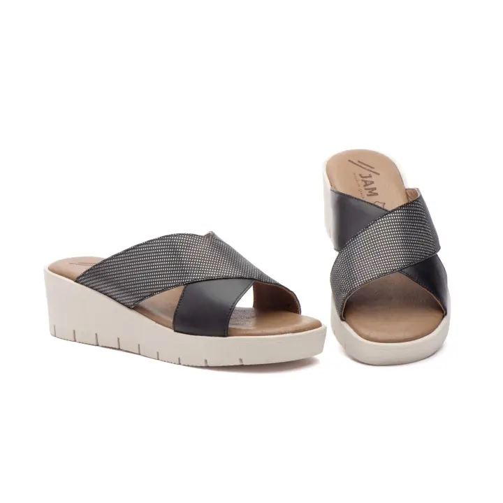 BL-833 Negro  Hecho en España Sandalias Mujer Piel Negro Numeración: 35-41 Marca: Calzados Bailen Color: Negro sandalia muy comoda e ideal  con planta de gel - 1