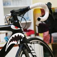 Pegatina De Bicicleta Impermeable Para Tubo De Prensa Decorativa Y Antigolpes Para MTB Y Carretera Pegatina De Máscara De Tiburón Para Motocicleta - details 10