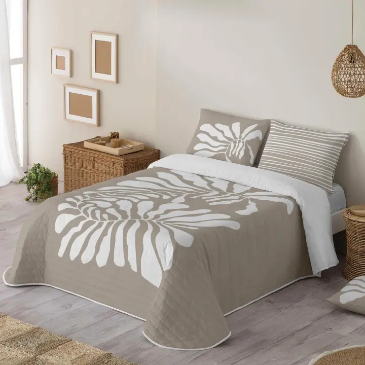 NATURALS - Colcha Bouti Estampada - Tejido Microfibra 100% Poliéster Extra Suave - Relleno 100% Poliéster - Fabricado en España - Modelos Florales - Cama 90/135/150/180 cm - 1