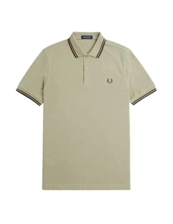 Polo Fred Perry Hombre Beige - Ribete con Dos Franjas - Algodón Piqué - Corte Estilizado - 1