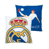 Cojín Real Madrid , 2 diseños diferentes en el mismo cojín: uno fondo blanco y otro fondo azul. Tamaño 40x40cm. ARDITEX - details 0