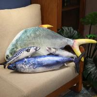 Juguete De Peluche 3D Simulación Peces Mero Salmón Saury Cordero Cojín Creativo Para Sofá Regalo Para Niños Animal De Peluche Tipo Muñeco Relleno De Algodón PP - details 3