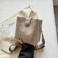 Bolso De Hombro Estilo Bucket Moda Con Correa Ancha Y Ligera Lujo Para Mujer Bolsa De PU Con Lining De Poliéster Forma De Olla Cierre De Cremallera - details 14