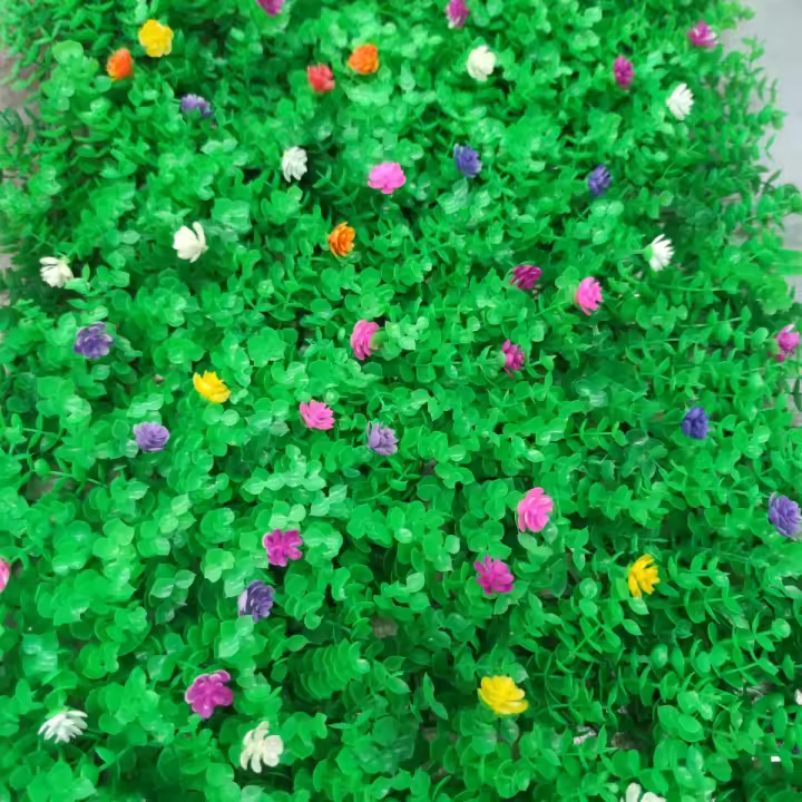 LILI HOME Plantillas de Planta Artificial Vertical (40 x 60 cm cada una) es ideal para decorar paredes interiores y exteriores, creando un ambiente fresco y vibrante en cuestión de minutos. Fabricadas en plástico PE (polietileno), un material re - 1