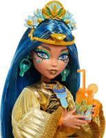 Monster High Monster Fest Cleo de Nile, Muñeca Momia con Top de Flecos Dorados, Pantalones Joya y Accesorios con temática de Festival, Juguete Regalo para niños y niñas +4 años, HXH81 - details 2