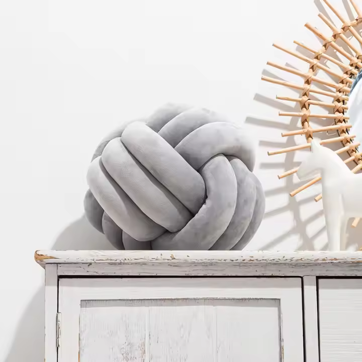 Cojín Decorativo En Forma De Bola Grande Aesthetic Cute Para Navidad Rojo Gris Cojín De Silla American Style Fibra De Poliéster No Removible Y Lavable - 1