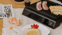 Mellerware - Parrilla Eléctrica Hotty! Digital 2000W  5 Menús Predefinidos. Revestimiento Antiadherente. Regulador Temperatura LED. Obertura 180º. Placas Adaptables. 29×46cm. Grill sin PFOA - details 3