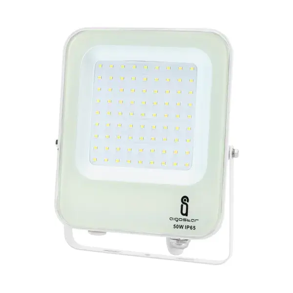 Aigostar Foco Proyector LED 50W Luz Fría IP65 - Iluminación Exterior para Jardín, Patios, Parking, Hotel, Naves - 1