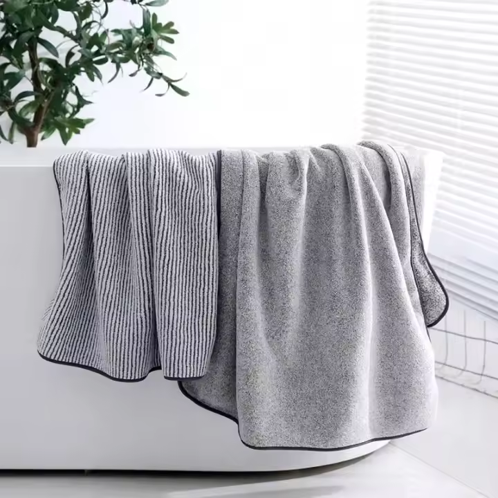 Toalla De Baño Gruesa De Microfibra Para Corporal Gimnasio Showers Deportivas Robe De Baño Para Spa Uso Doméstico - 1