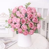 Bouquet De Rosas Artificiales En Seda Hojas De Flor Falsa Para Vaso Decoración De Mesa Para Fiesta Boda Día De San Valentín Regalo Decoración De Hogar - details 3