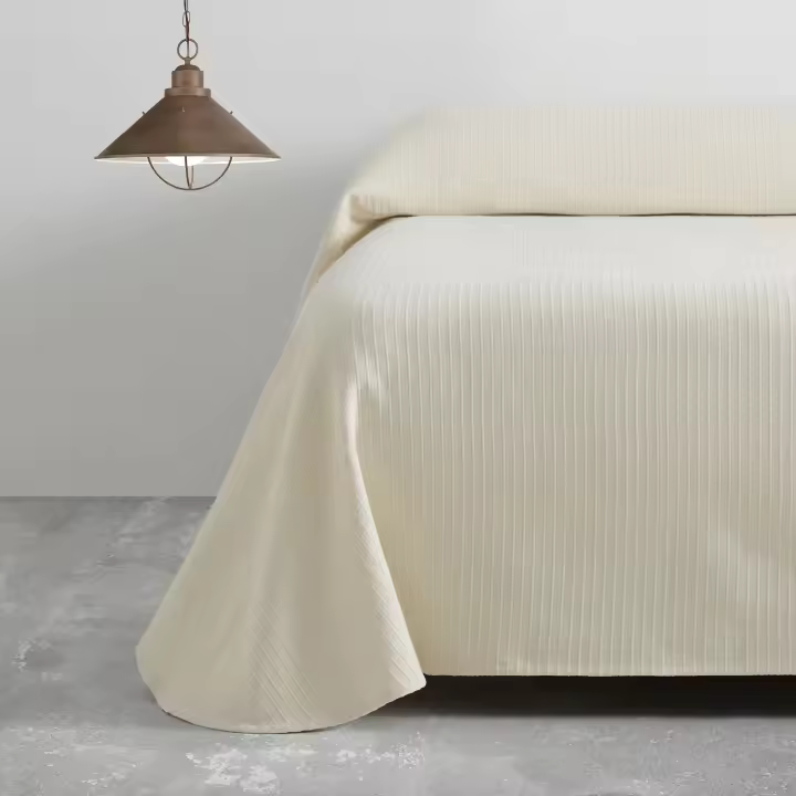 Colcha/Cubrecama de algodón reciclado Bali color Crema para cama de 90 cm. - Fijalo - 1