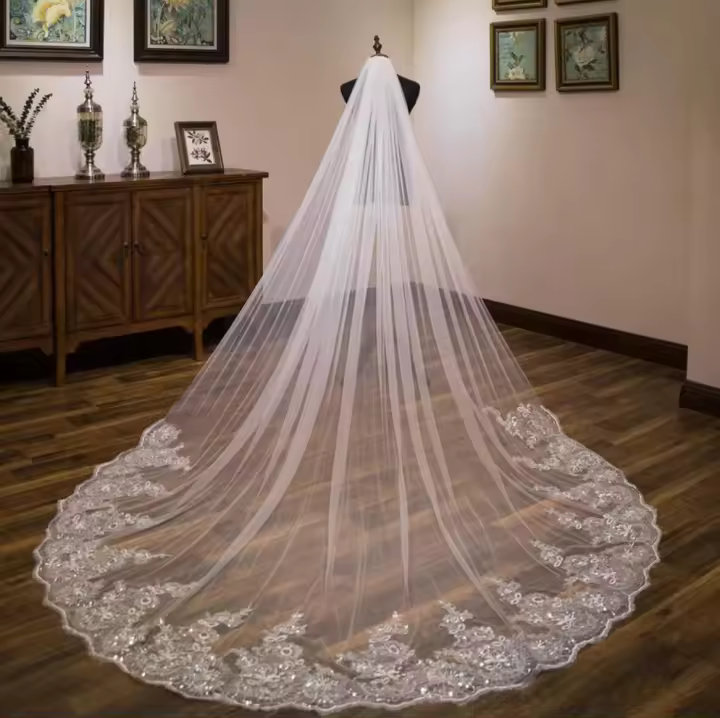 Velo De Novia Blanca De Ivoird 3x3 Metros Con Aplicaciones De Encaje Vestido De Novia De Encaje Nylon Acrílico Unido En Jiangsu China - 1