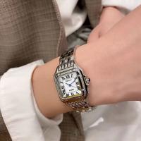 Reloj De Cuarzo Para Mujer Estilo Casual Moda Correa De Acero Inoxidable Resistente Al Agua Con Dial Romano Y Cierre De Pulsera - details 0