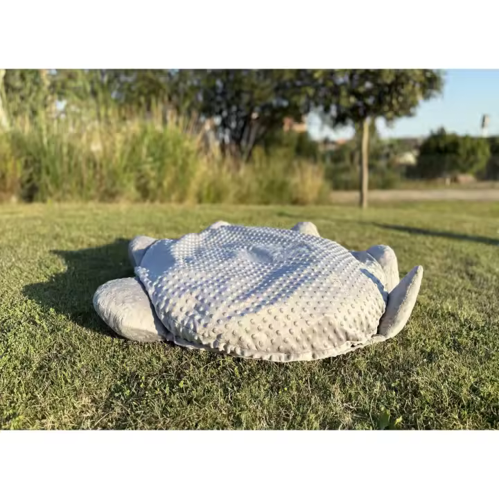 BedsPaw Cama para Mascotas con Diseño de Tortuga – Ultraligera, Divertida y Súper Cómoda  Sorprende a tu mascota con esta original cama con forma de tortuga, perfecta para descansar dentro de casa o al aire libre. - 1