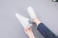 Zapatos Blancos Pequeños Para Mujer 2023 Otoño Bordados De Rosa Suela Gruesa Cuero Casual Estudiantes Zapatos Plataforma - details 16