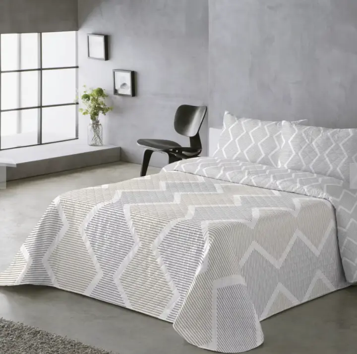 Colcha Doble Cara Primavera Verano  - Lunares y Sólido | Tallas Cama 90, 135 150 |  Termosellado Industrial | Incluye Fundas de Almohada  | Termosellada No hace bolitas y Fácil Planchado - 1