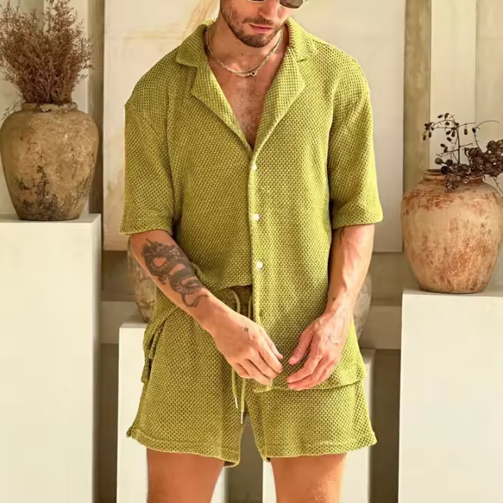 2025 Verano Nuevo Traje Casual Slim Solapa Manga Corta Camisa Abajo Top Cordón Pantalones Cortos Hombres Vestidos de Verano - 1