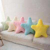 Almohada De Peluche Estrella Decorativa Para Niños Y Niñas Suave Y Abrazable Regalo Ideal Para Decoración Del Hogar Tamaño 40cm - details 0