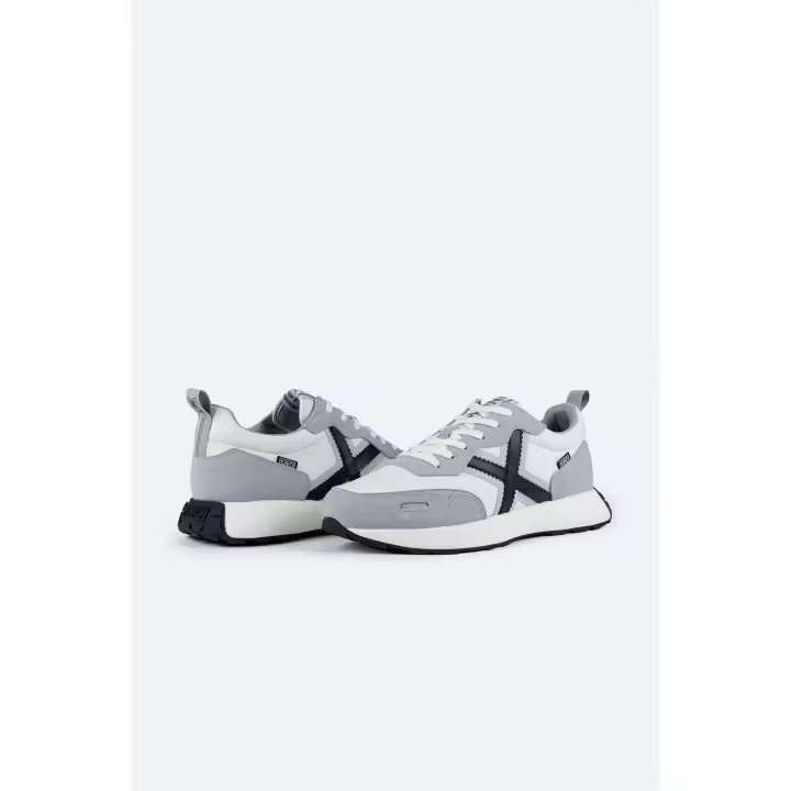 Munich sneaker hombre con diseño urbano y gran comodidad. Un básico con personalidad para tu día a día M13 - 1