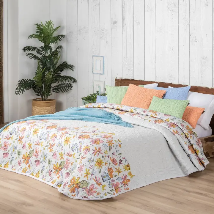 Manterol - Colcha cubrecama jacquard flores colores. Tejido en nuestros telares con la mayor calidad. Ideal para primavera, verano y entretiempo. Tejido duradero y antideslizante. - 1