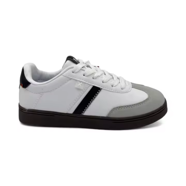 Zapatillas marca Xti para infantil en color blanco - 1