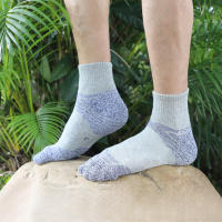 3 Pares De Calcetines Deportivos Unisex Con Suela Gruesa Y Absorbedora De Humedad Para Correr Talla EUR35-50 Calcetines De Cuello Alto De Algodón - details 6