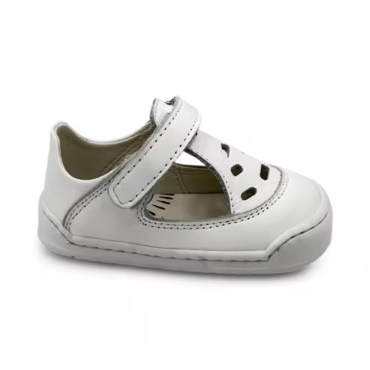Sandalias marca Mustang para infantil en color blanco - 1