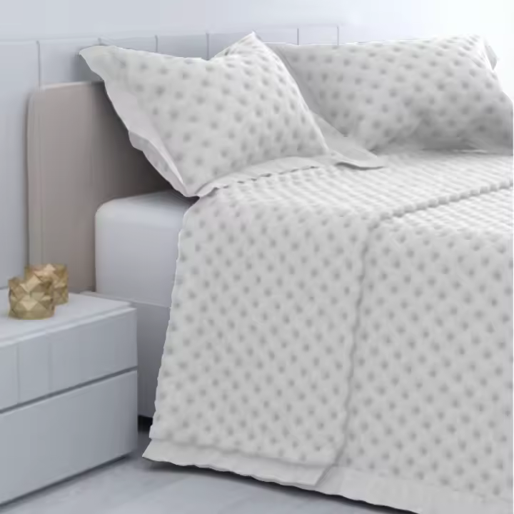 Colcha HMS Bouti Isabella Blanca con Volante y Cojines - Cama 90, 105, 135/140, 150/160 y 180 - Entretiempo - 1