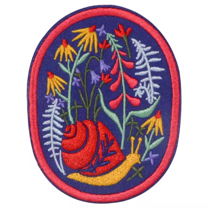 1PC Parche Bordado De Snail Y Flor Para Amantes De La Naturaleza Insignia Inspiradora Para Regalo DIY Parches De Hierro Para Ropa Chaqueta Sombrero Trucker - 1