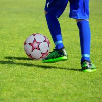 NEMON-Balón de Fútbol Estrellas rojo, azul y verde de cuero pu Talla 5 para interior y exterior - details 0