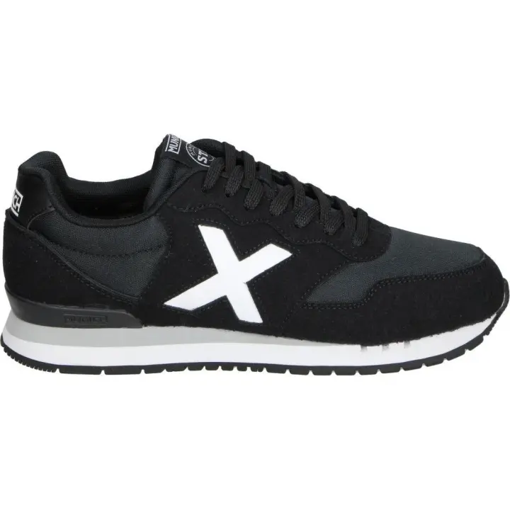 MUNICH | Zapatilla Munich Dash 03 para Hombre – Deportivas en Color Negro con Detalles en Blanco – Sneaker con Cierre de Cordones – Estilo Casual – Versátiles – Combinables – Cómodas y de Alta Calidad – Modelo 4150103 - 1