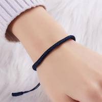 Pulsera Ajustable De Hilo Rojo Para Mujeres Y Hombres Hecha a Mano Con Nudos Budistas De Tíbet Pulsera De Oración De Sueños Joyería De Amistad Regalo - details 9