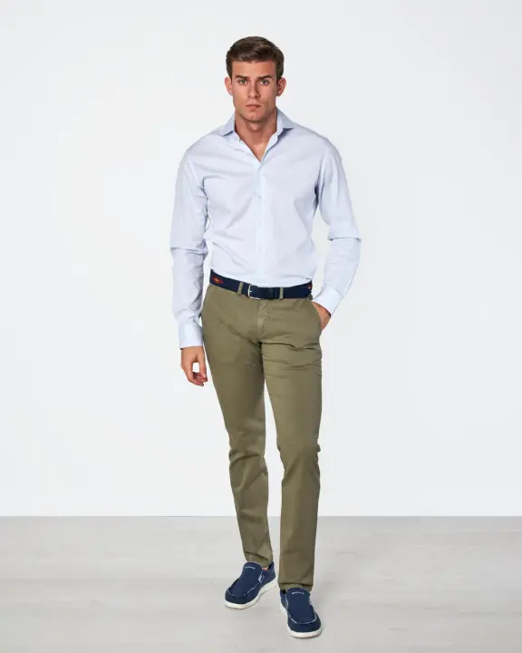 CHINO DE HOMBRE SLIM TJIDO GABARDINA ELASTICA VERDE OLIVA - 1
